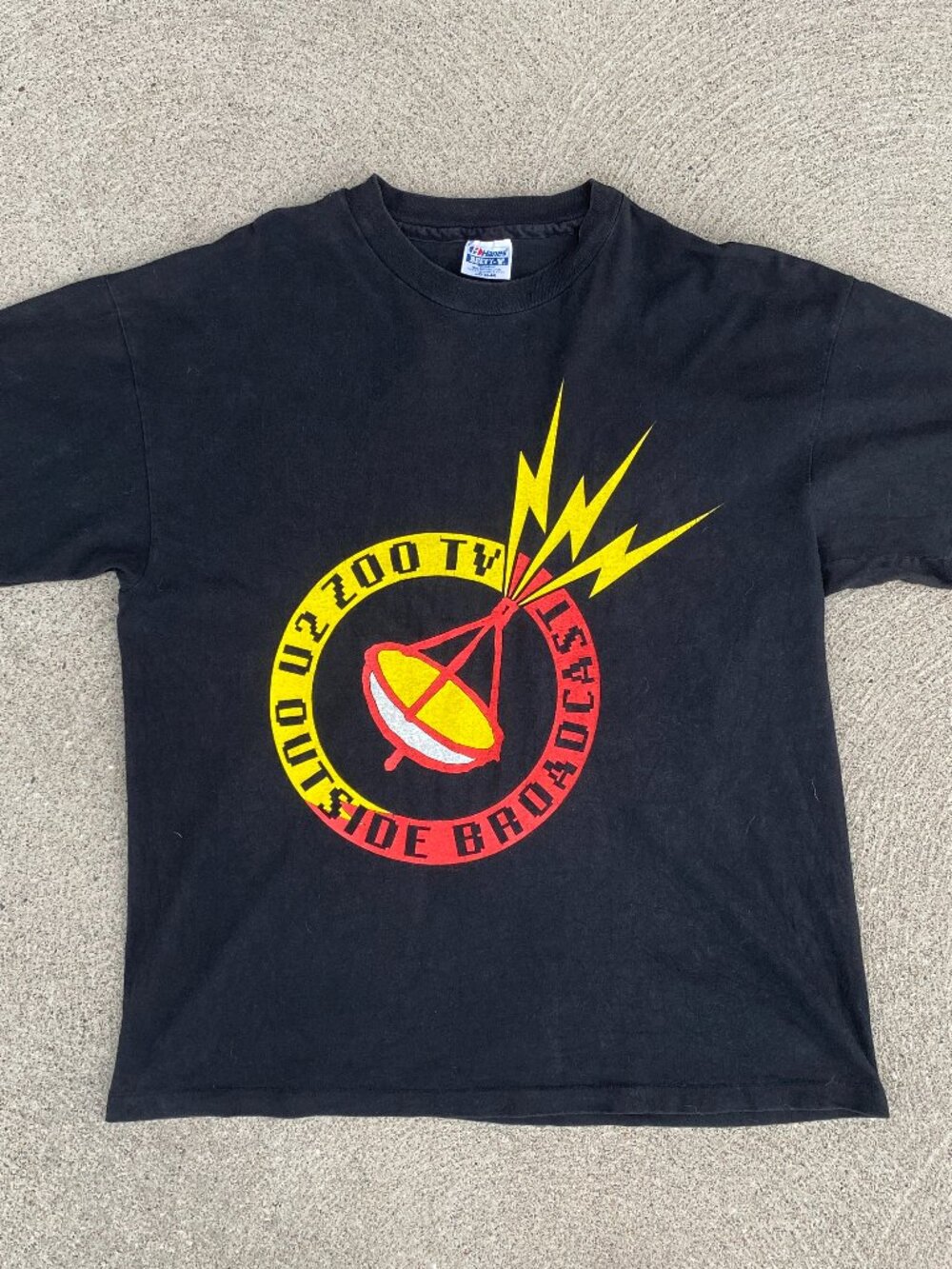 Vintage U2 Zoo TV Tour Outside Broadcast 90s 1992 concert t-shirt